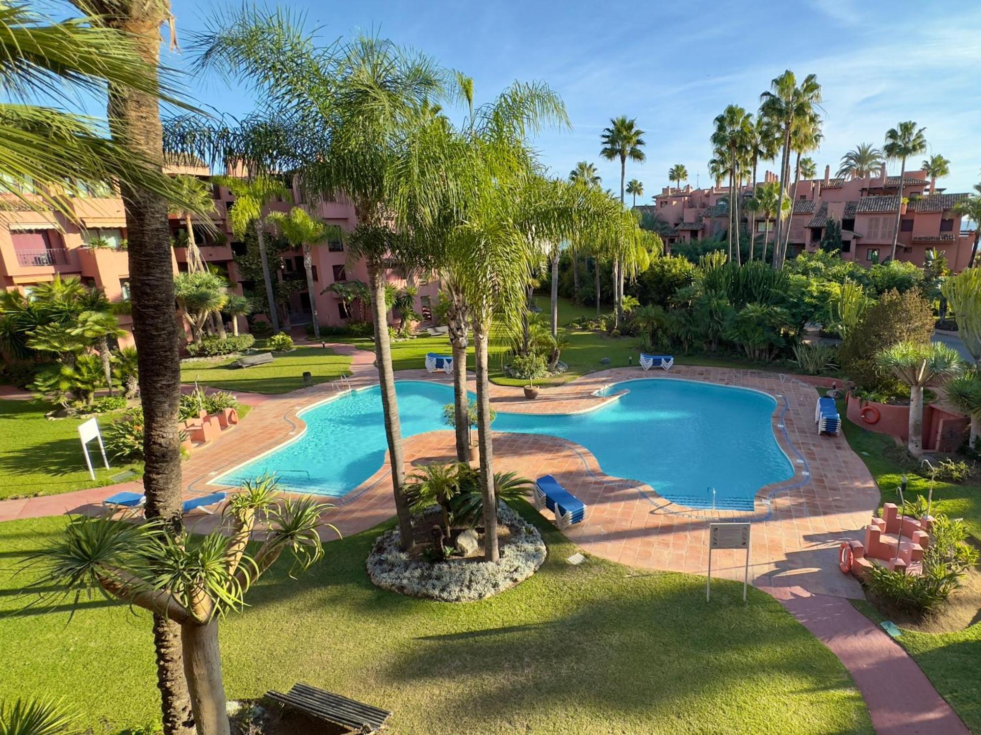 Apartamento Marbella Alicate Beach ภายนอก รูปภาพ