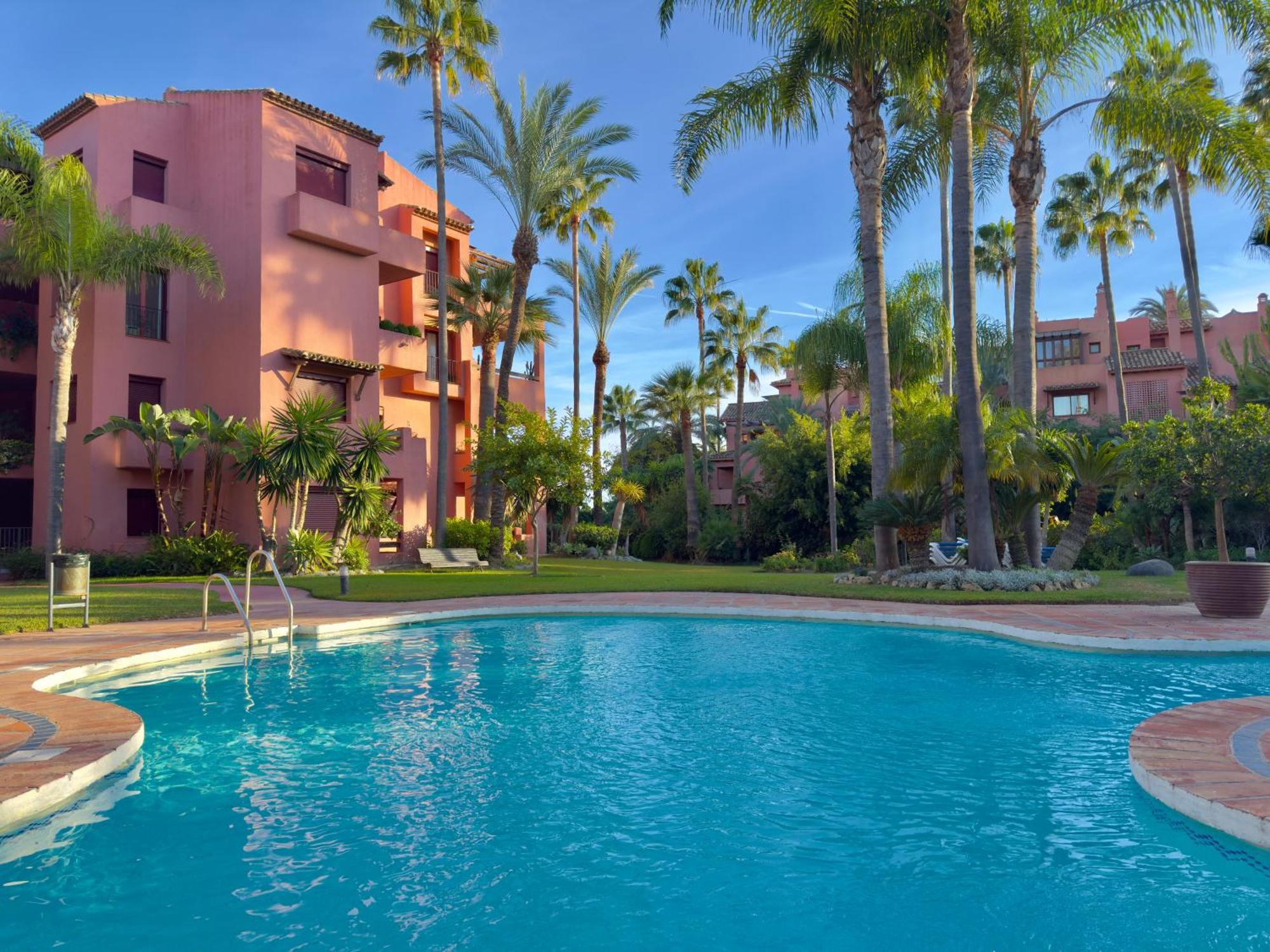 Apartamento Marbella Alicate Beach ภายนอก รูปภาพ