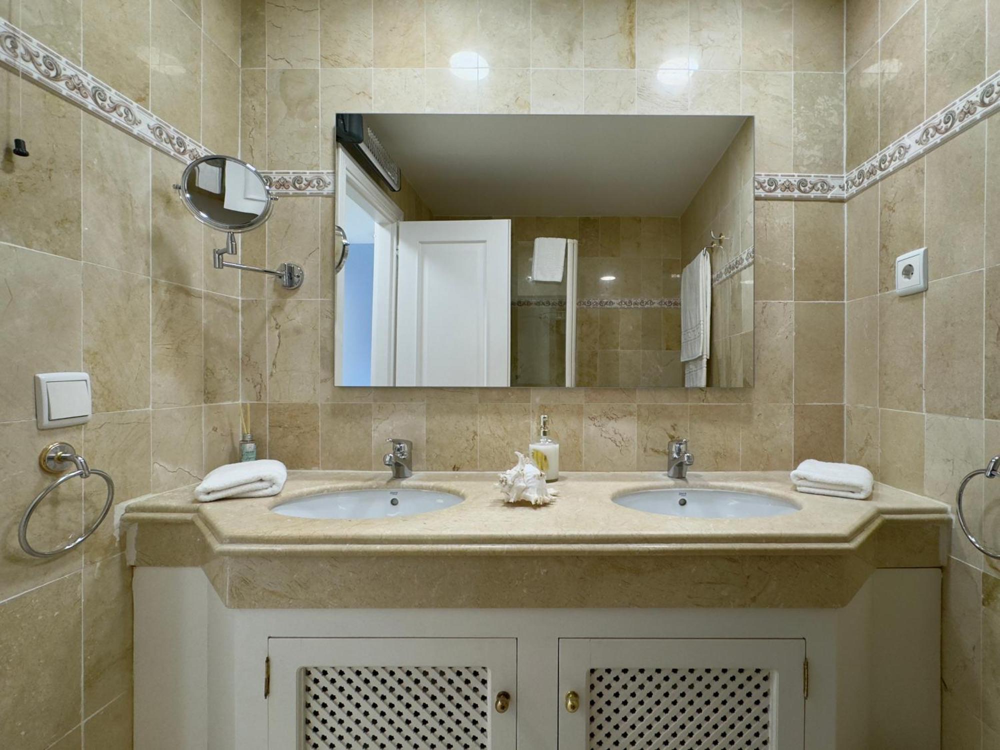 Apartamento Marbella Alicate Beach ภายนอก รูปภาพ