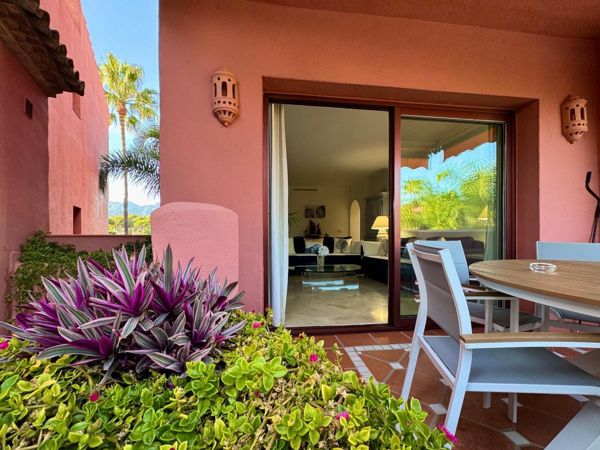Apartamento Marbella Alicate Beach ภายนอก รูปภาพ