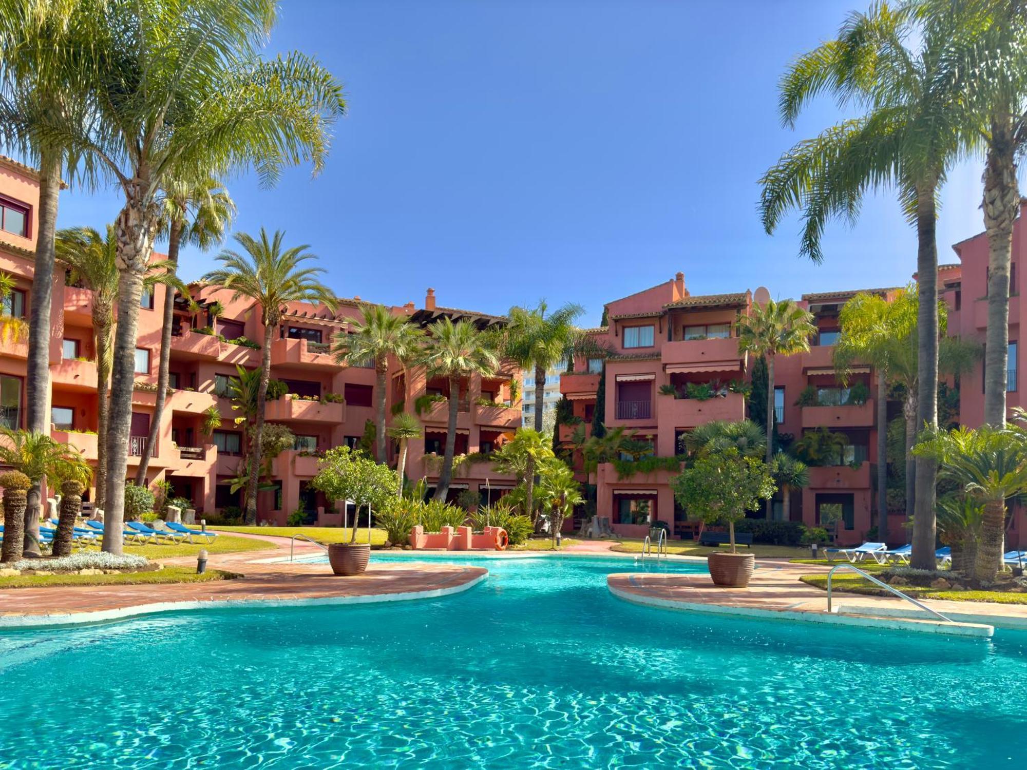 Apartamento Marbella Alicate Beach ภายนอก รูปภาพ